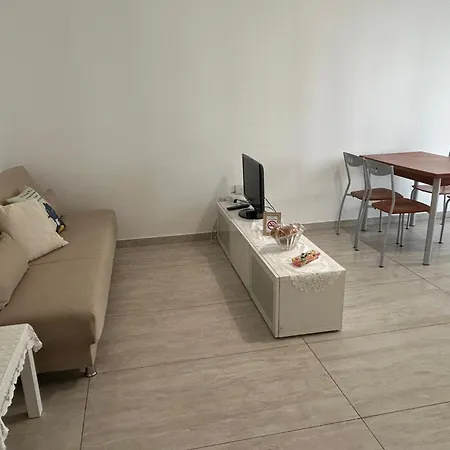 Modern Trilo Apartment
