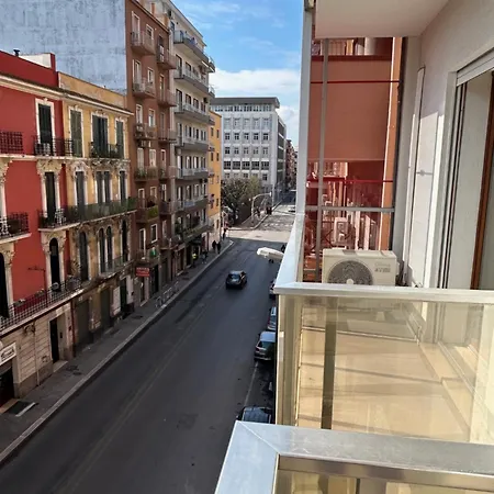 Modern Trilo Apartment Bari